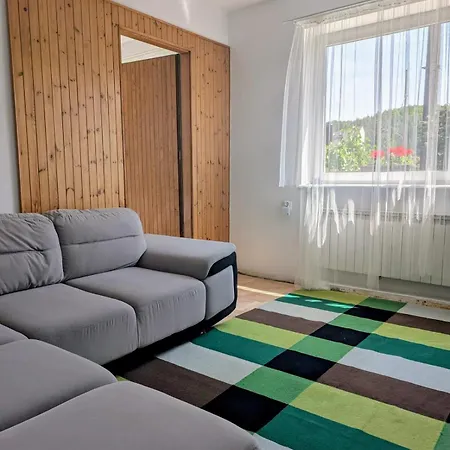 公寓 70m Mieszkanie W Domu Jednorodzinnym Do 8 Osob, Darmowy Parking, Atrakcje Dla Dzieci, Balkon, Duzy Ogrod