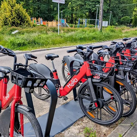 Lägenhet 70m Komfortowy W Domu Jednorodzinnym Do 8 Osob - Ogrod, Balkon, Parking I Atrakcje Dla Dzieci