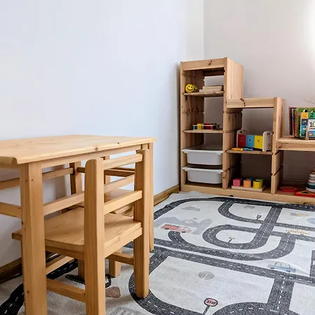 70m Mieszkanie W Domu Jednorodzinnym Do 8 Osob, Darmowy Parking, Atrakcje Dla Dzieci, Balkon, Duzy Ogrod *