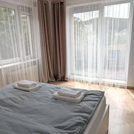 公寓 70m Mieszkanie W Domu Jednorodzinnym Do 8 Osob, Darmowy Parking, Atrakcje Dla Dzieci, Balkon, Duzy Ogrod 格丁尼亚