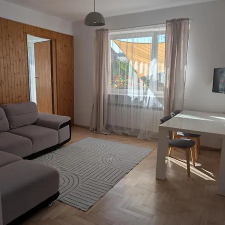 Apartamento 70m Komfortowy W Domu Jednorodzinnym Do 8 Osób - Ogród, Balkon, Parking I Atrakcje Dla Dzieci *