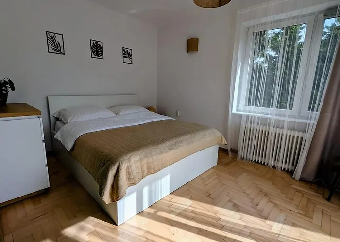 70m Mieszkanie W Domu Jednorodzinnym Do 8 Osob, Darmowy Parking, Atrakcje Dla Dzieci, Balkon, Duzy Ogrod Gdynia